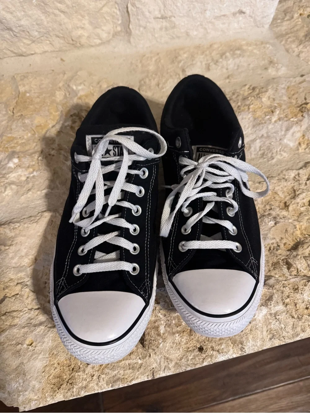 Converse classic low